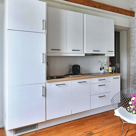 Apartman Lovely Nest Eiffel Tower Bottom